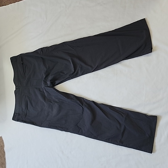 LB Tech Pants Size: 40 x 32 - Picture 13 of 17